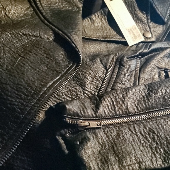 SALE⬇️ $145 | Cupcakes and cashmere Moto Jacket - Picture 6 of 6